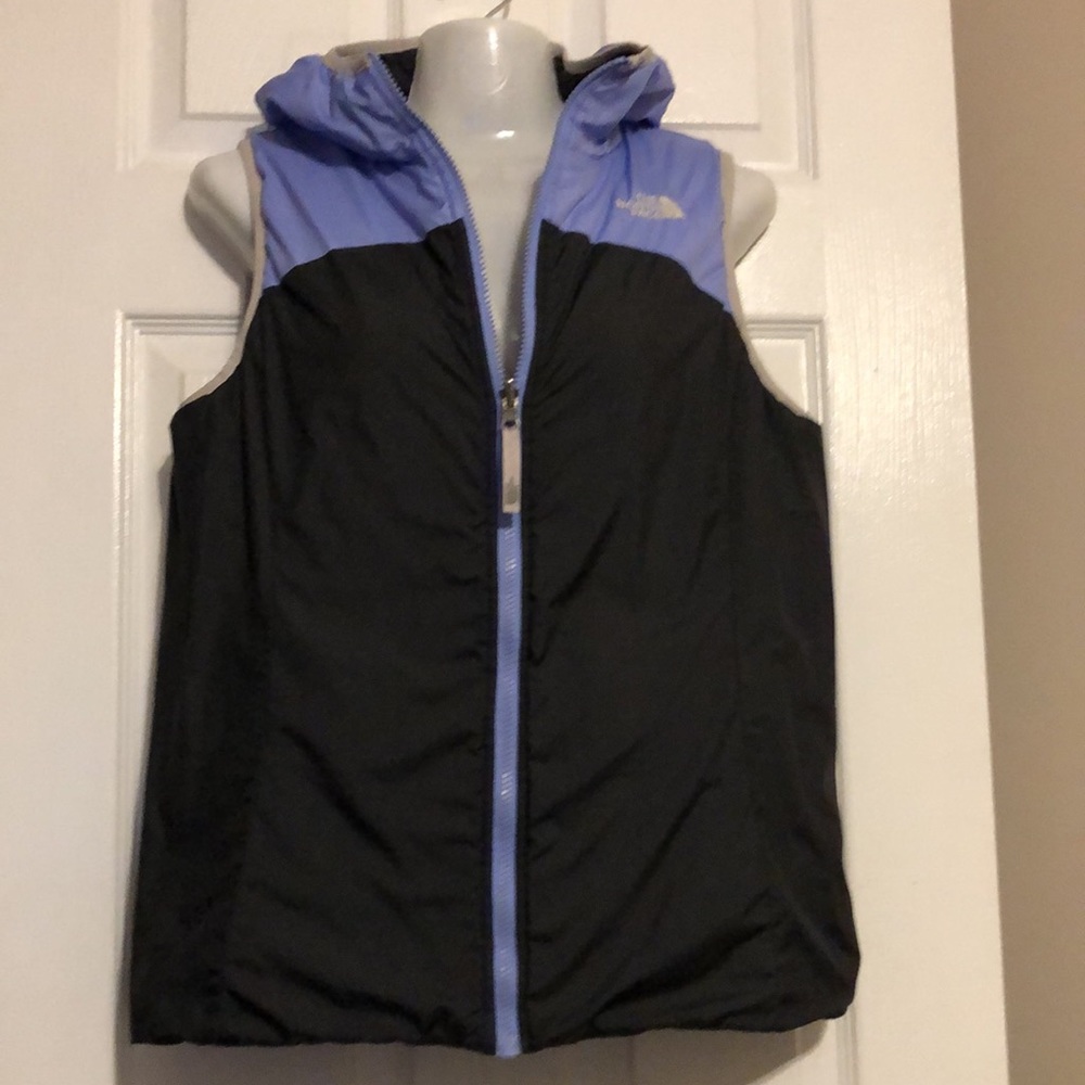 Girls North Reversible Vest - Picture 8 of 12